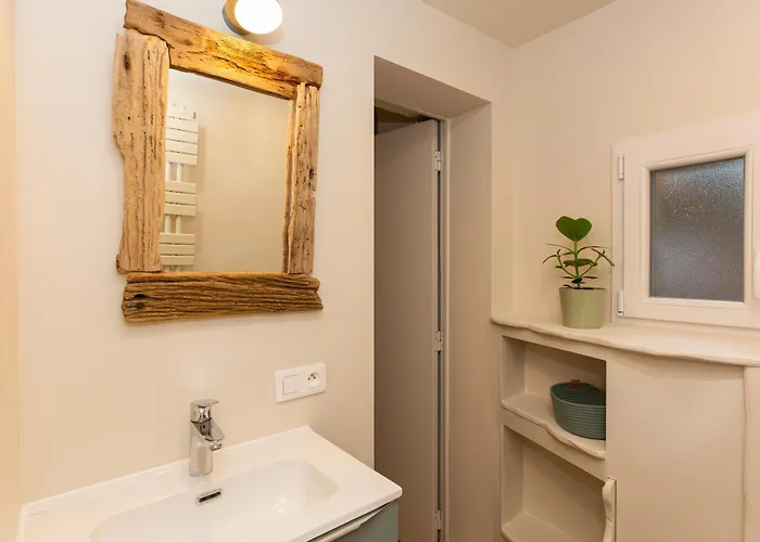 Board 'n Breakfast Hotel