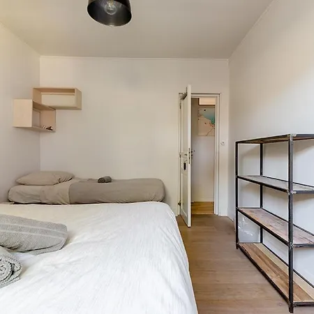 Hotel Board 'n Breakfast