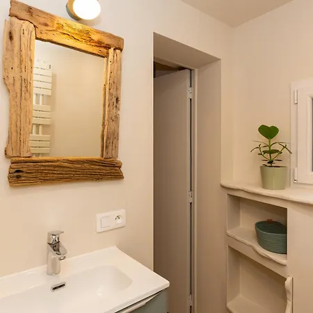 Board 'n Breakfast Hotel