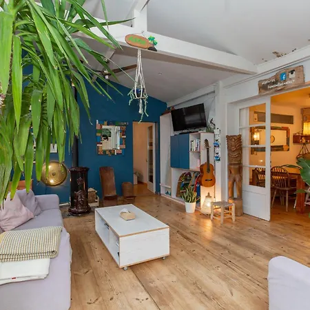 Board 'n Breakfast Hotel *