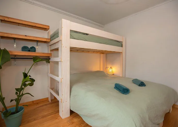 Hotel Board 'n Breakfast