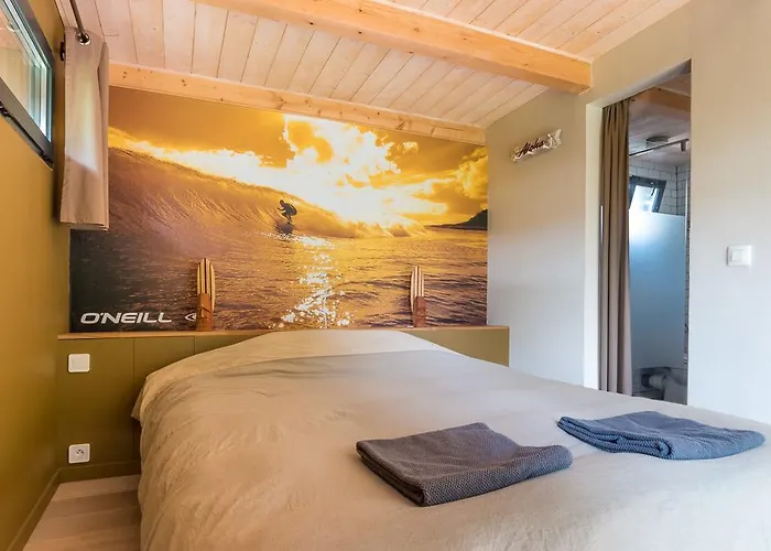 Hotel Board 'n Breakfast *